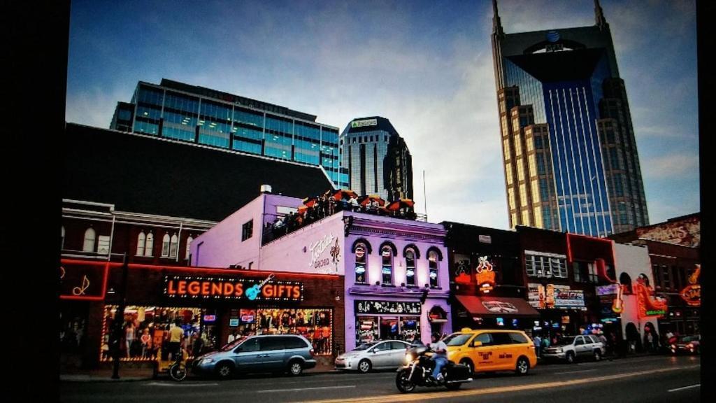 Heart Of Downtown/Walk To Broadway & The Action/Bars/Music Venues/Honky Tonks! Daire Nashville Dış mekan fotoğraf